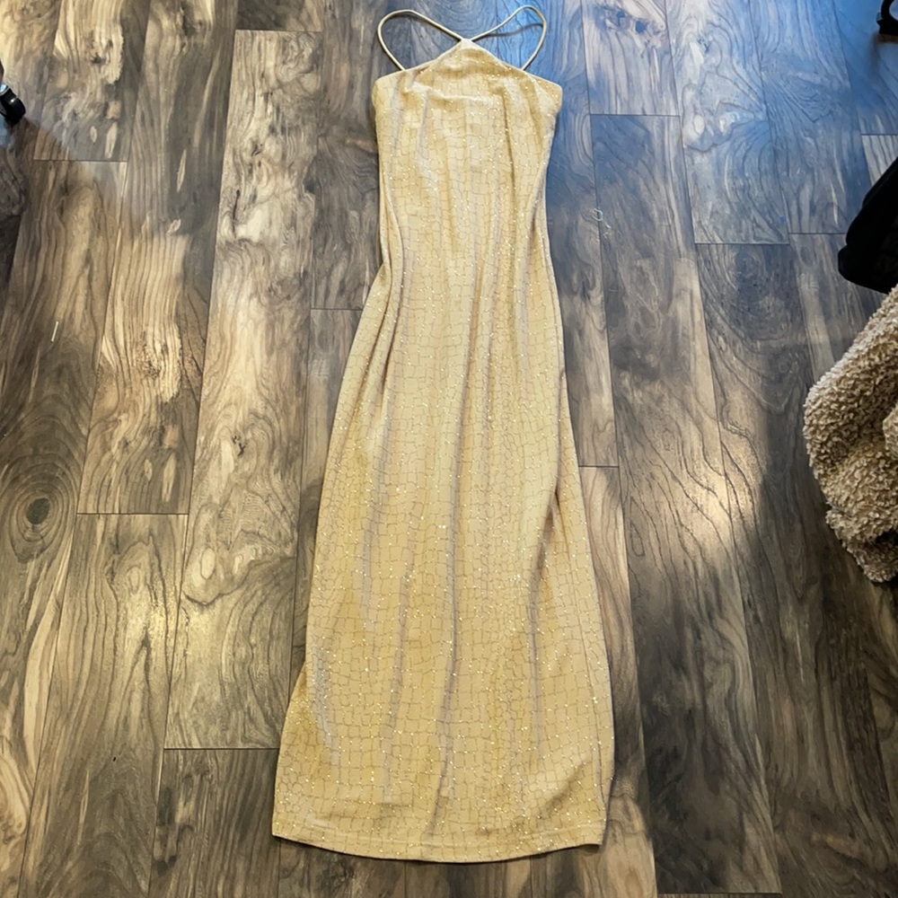 Breathtaking Statement Prom Dress - image 6